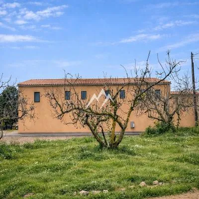 Reformed warehouse for rent, in Son Ferriol, Palma — photo 1