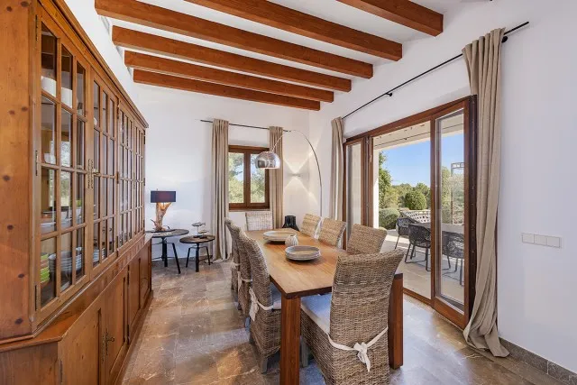 Country oasis with holiday rental license and tennis court for sale in Porreres, Mallorca — photo 9