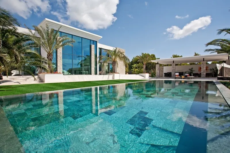 Top quality villa in Santa Ponsa - Marcel Remus Real Estate — photo 1