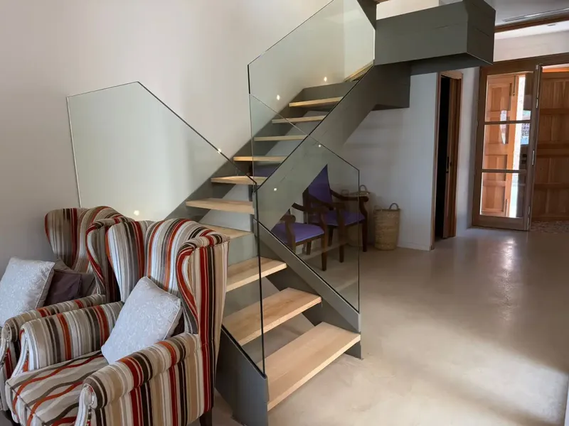 This beautiful 221 m² home has been built with modern high-quality materials, while respecting the traditional Mallorcan architecture — photo 4
