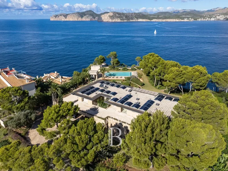 Contemporary Luxury Villa in Santa Ponsa with Historic Charm — photo 5