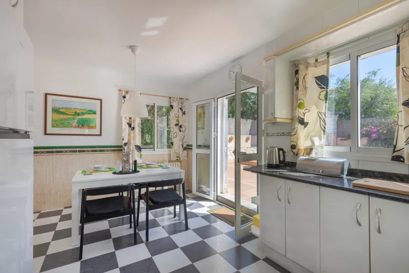 Great family villa with pool and garage in Port de Sóller — photo 10