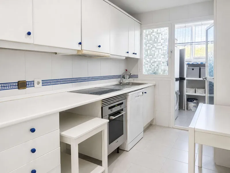 Mediterranean living in Portals Nous with underground parking and communal pool — photo 8