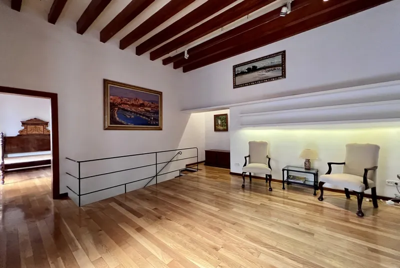 Duplex apartment in the old town of Palma — photo 7