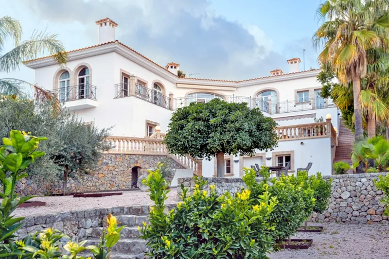 Villa in Son Vida - Mediterranean estate with pool — photo 2