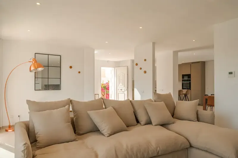 Luxury property — photo 10