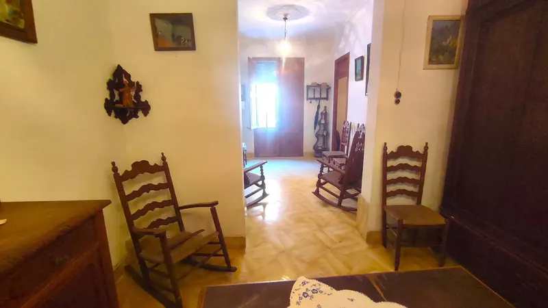 House with garden for sale on Carrer de Son Pons 12 — photo 5