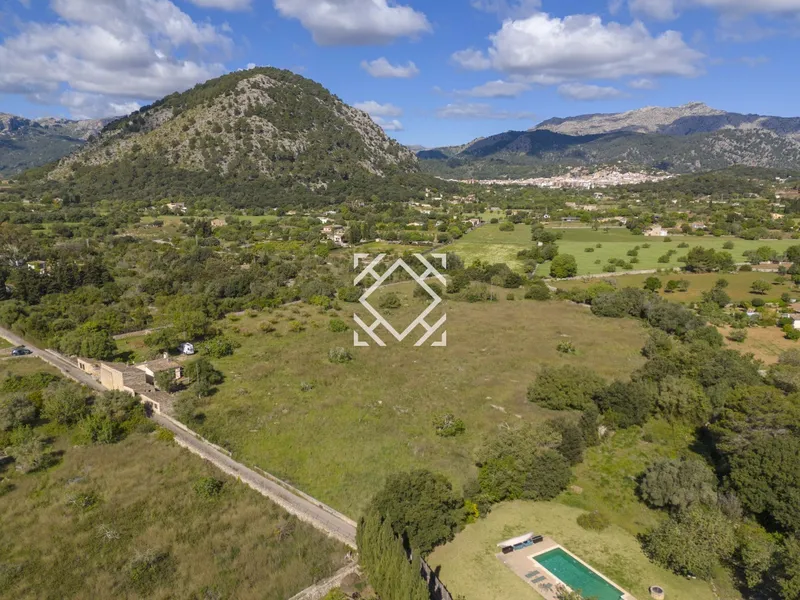 Finca with project and licence for sale in Pollensa, Mallorca — photo 11