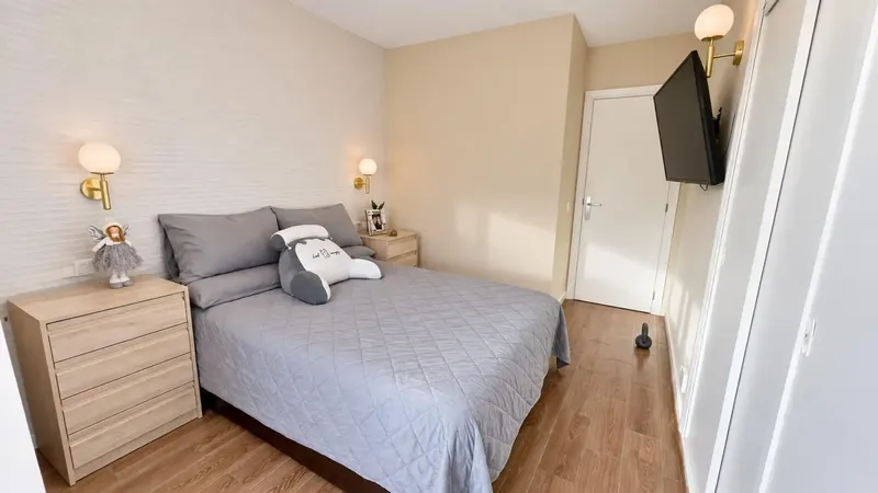 Space, light and tranquility in Son Ferriol: 4 bedrooms, two bathrooms and a large balcony to enjoy every day. — photo 2