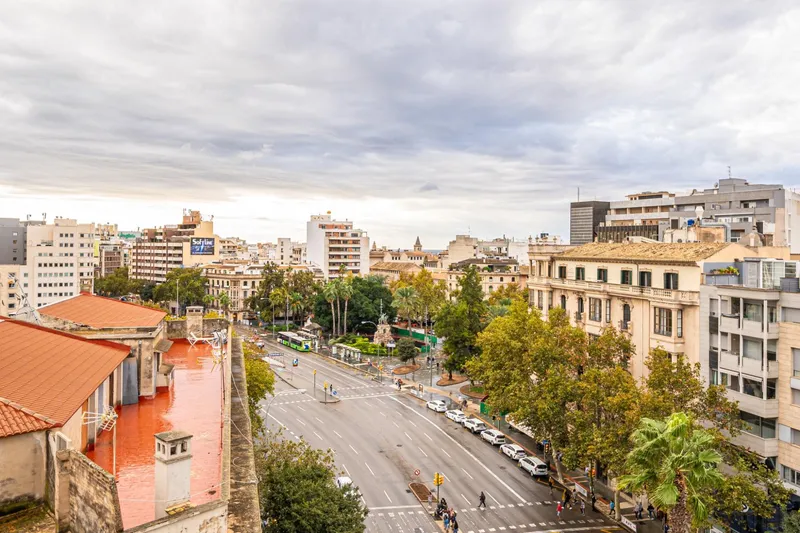 Spectacular flat with lift and parking in the centre of Palma – Avenidas area — photo 3