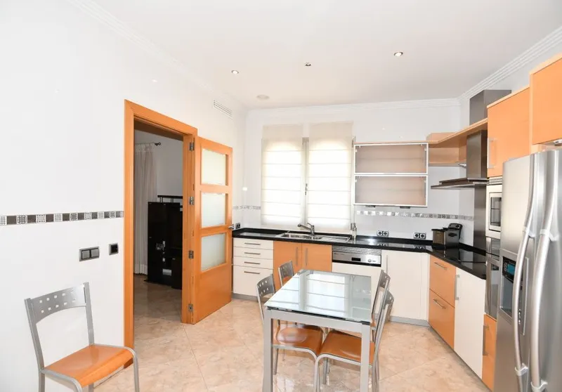 Large town house distributed in 2 apartments and a large garage in Felanitx — photo 6