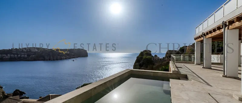 Modern Mediterranean Mallorca villa in Port Andratx with sea views — photo 6