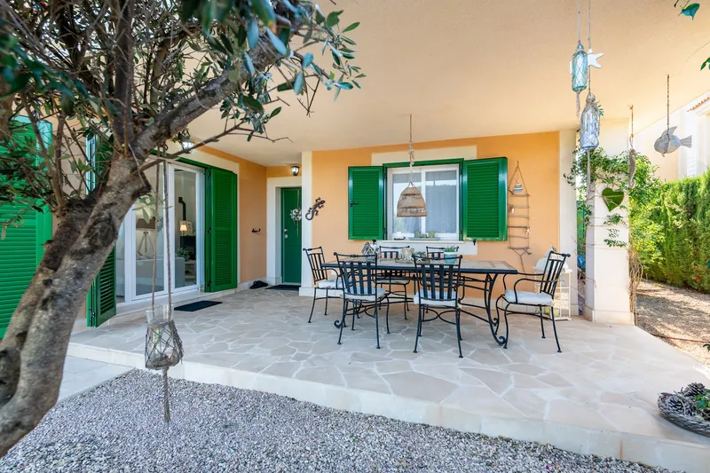 Mediterranean oasis of well-being - villa with large garden and communal pool in Cala Murada — photo 12
