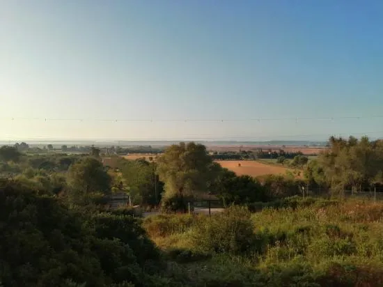 Opportunity, large buildable estate with views — photo 1