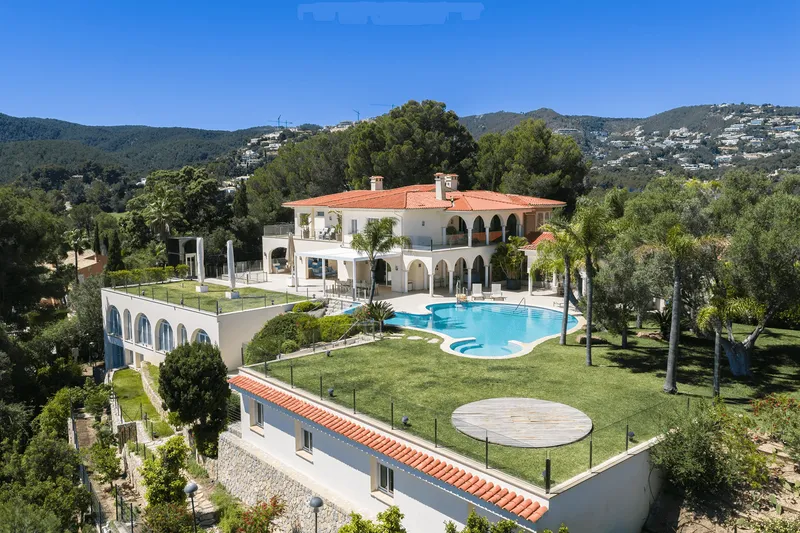 Lavish villa in Son Vida with breathtaking views and absolute privacy — photo 2