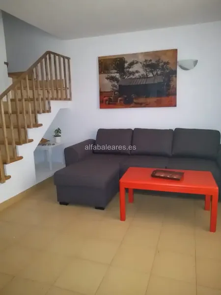 In these times, finding a suitable place to live is increasingly difficult. However, the semi-detached duplex chalet of 110 m² offers — photo 1