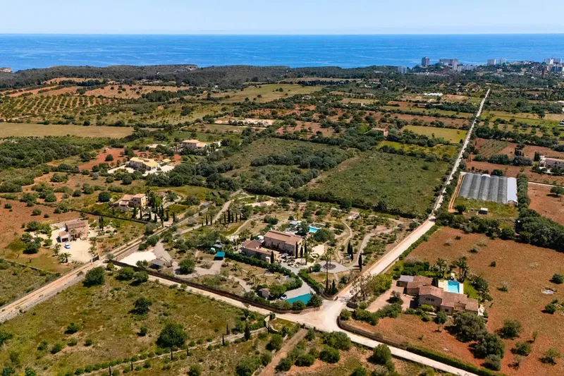 Dream Mediterranean Retreat with Idyllic Garden, ETV License and Fantastic Sea and Mountain Views — photo 2