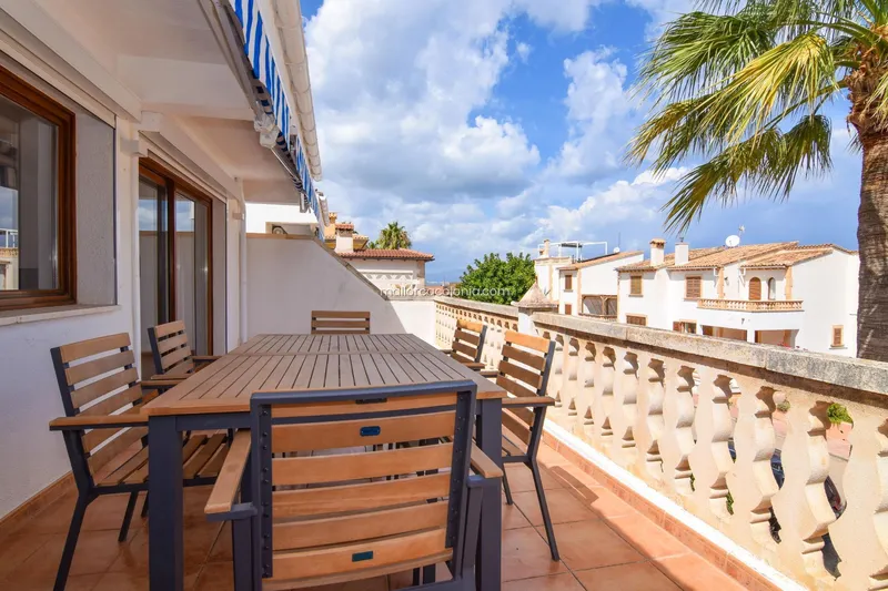 Apartment in Colònia de... — photo 10