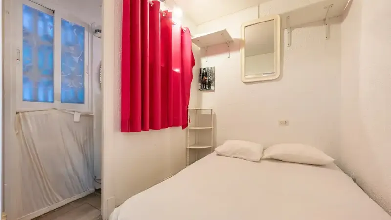 Excelente oportunidad de inversión en la zona de San Agustín, un apartamento a reformar ubicado en la parte elevada de la zona, dentro de un — photo 12