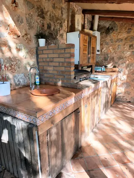 Charming traditional Mallorcan finca with exposed stone facade, located in a quiet and sought-after area in the heart of Mallorca — photo 10