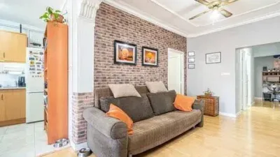 Apartment in Cort — photo 3