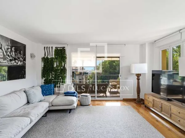 159m² penthouse with 70m² terrace for sale in Palma de Mallorca — photo 3