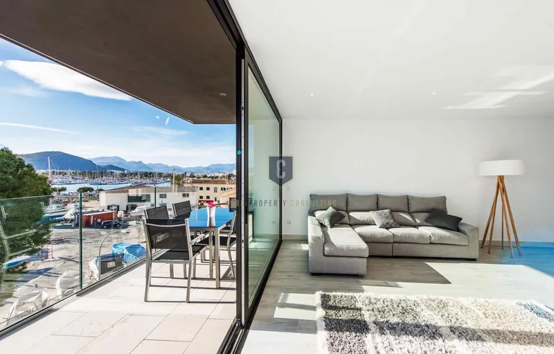 Penthouse port — photo 4