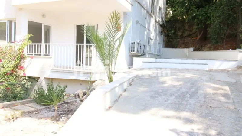 Apartment on Calle Prevere Joan Sastre — photo 2