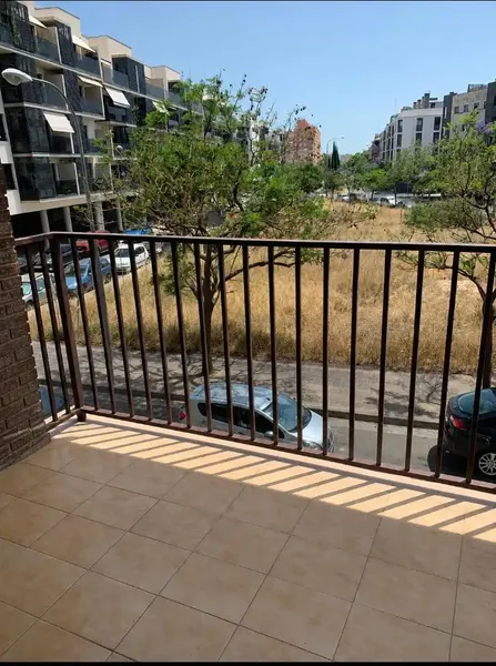 Spacious apartment of 115 m² according to cadastre, 101 m² excluding common areas. In excellent location, next to Plaza de Toros, Palma de Mallorca. — photo 1