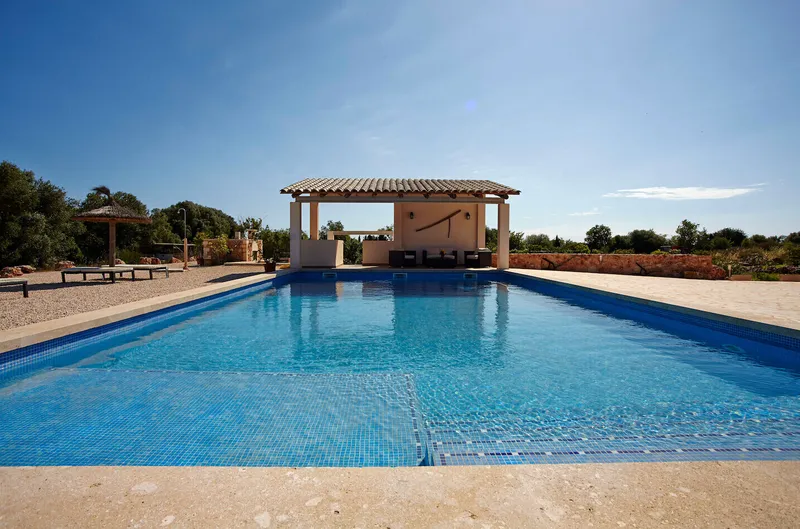 Finca with holiday rental license for 10 people in Santanyi — photo 3