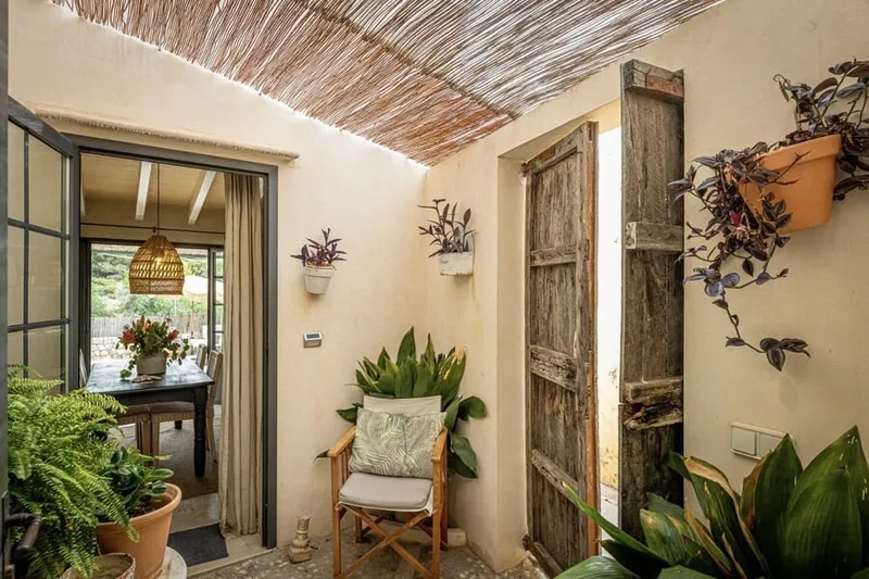 Charming village house with private pool in Genova — photo 3