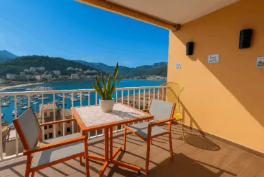 Sea View Apartment in Puerto de Sóller – Unique Opportunity — photo 1