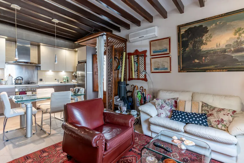 Investment Opportunity – Tenanted Property For Sale: Cosy Ground Floor Apartment in the Heart of Santa Catalina — photo 7