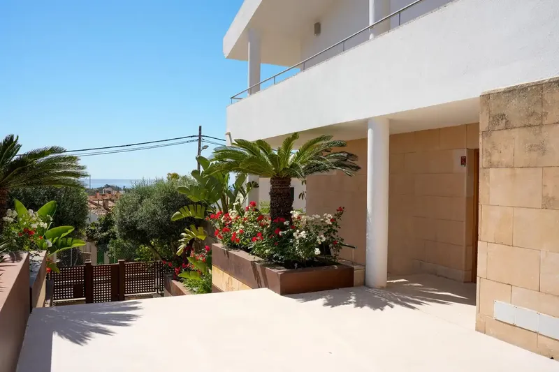 Luxury villa with sea views in Génova – Palma de Mallorca — photo 7
