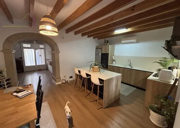 Village house in Consell — photo 1