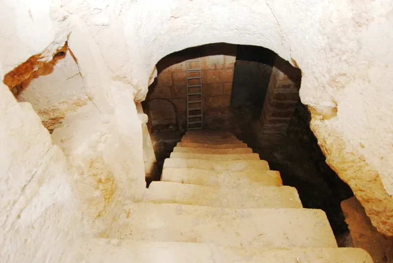 Manor house to renovate in the old down town of Campos — photo 9