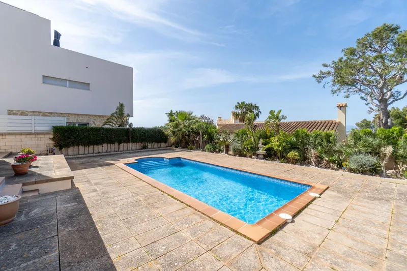 Vacation rental villa — photo 2