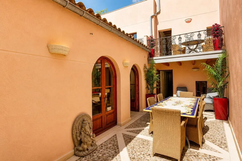 Beautiful fully renovated Mallorcan mansion in Calvia village — photo 11