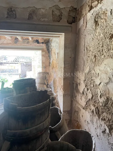 Historic Townhouse with character in the centre of Porreres — photo 3