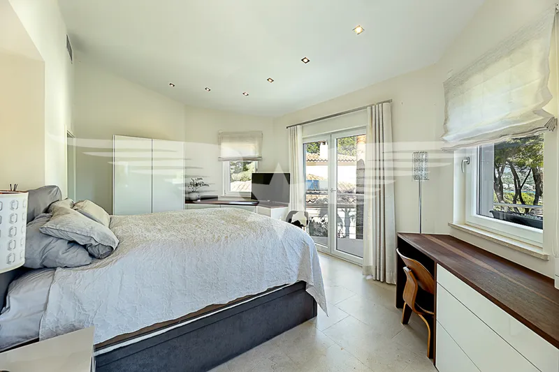 Nova Santa Ponsa | Elegant Villa with Pool, Sauna & Gym — photo 10