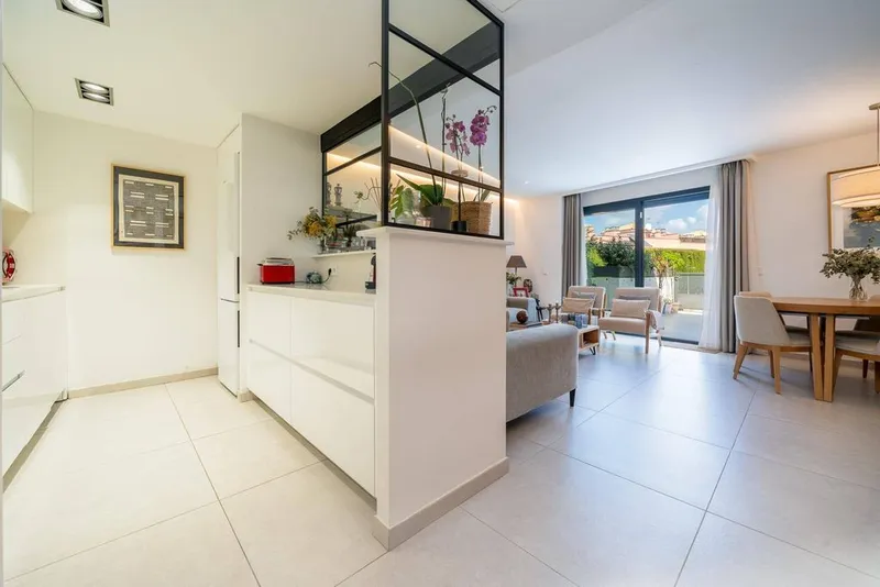 Apartment in Palma de Mallorca, Province of Balearic Islands — photo 5