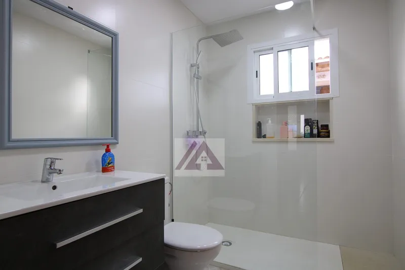 Village house for sale in Portocolom — photo 11