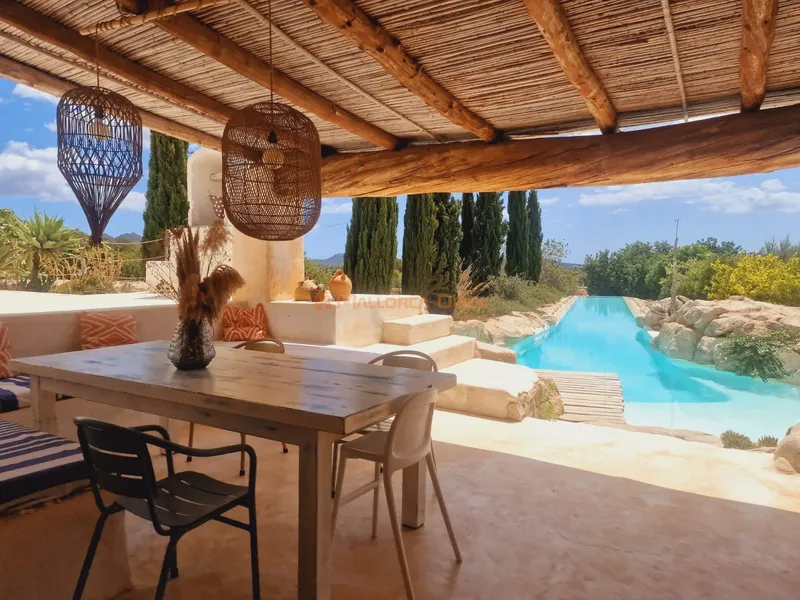 Fantastic House in the Mountain of San Llorenç — photo 12