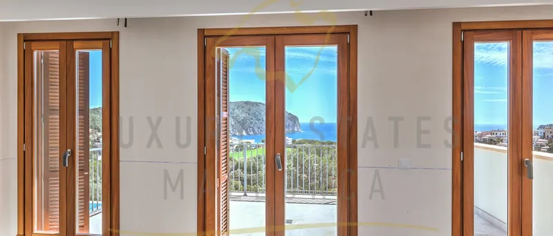 Large finca-style property in Camp de Mar on Mallorca with panoramic and sea views — photo 7