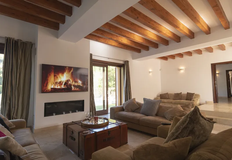 For rent: Beautiful rustic-style villa - Marcel Remus Real Estate — photo 12