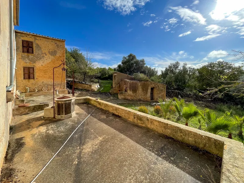Historic rustic property with great potential and offers... — photo 12
