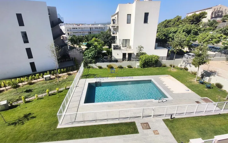 Flat for rent in Calvià, Palma Nova — photo 1