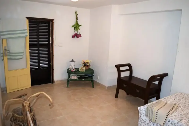 Spacious chalet with private pool and garden, set on 500 m² of land, in Colònia de Sant Pere. It has approx. 260 m² distri — photo 6
