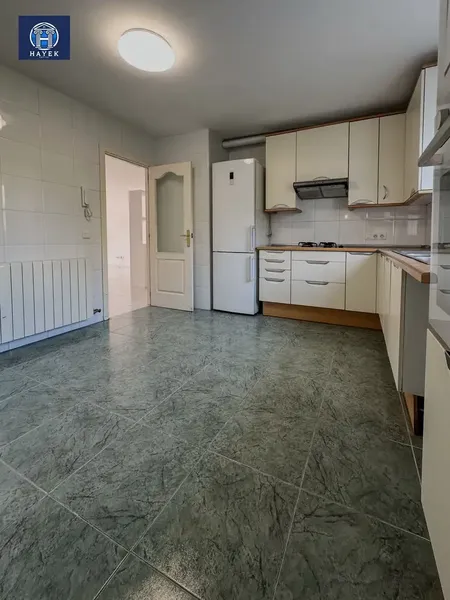 Magnificent Opportunity in Cala Major: 3-Bedroom Family Apartment, Bright and Connected to the Sea — photo 11