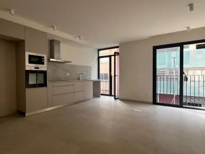 Apartment - Palma de Mallorca (Marqués de la Fontsanta), Built Surface 65m², 2 Bedrooms, 1 Bathroom, Lift — photo 2